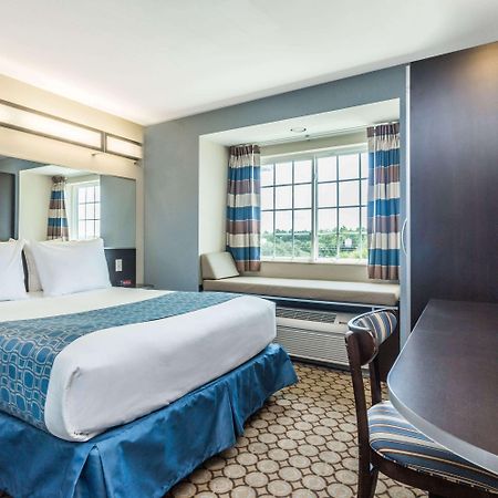 Microtel Inn & Suites By Wyndham Spring Hill/Weeki Wachee Ngoại thất bức ảnh