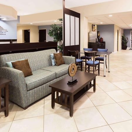Microtel Inn & Suites By Wyndham Spring Hill/Weeki Wachee Ngoại thất bức ảnh